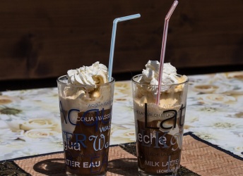 4 Easy Tips for Making Iced Coffee Drinks at Home